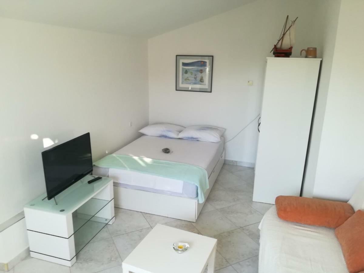 Olive Grove Apartment Водице Екстериор снимка